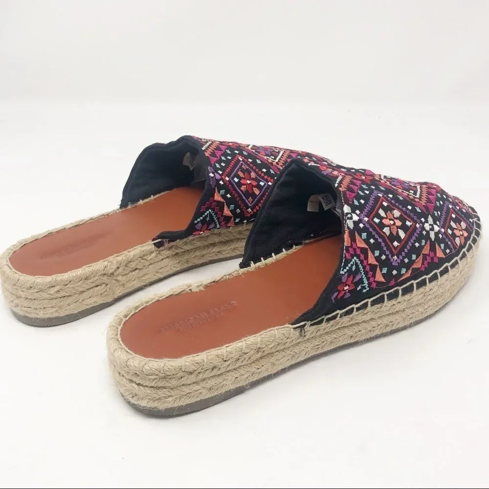 AMERICAN EAGLE | Embroidered Espadrille Mules 8